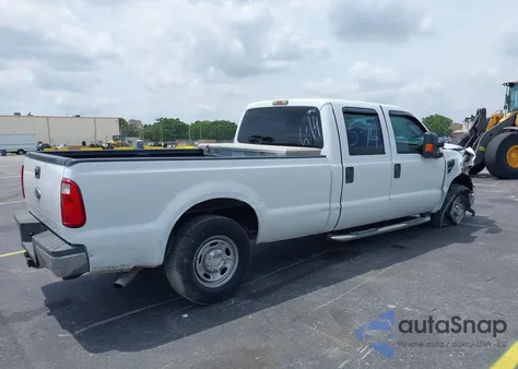 2010 Ford F-250 King Ranch/Lariat/Xl/Xlt z USA, uszkodzony, nr VIN 1FTSW2A54AEB28310